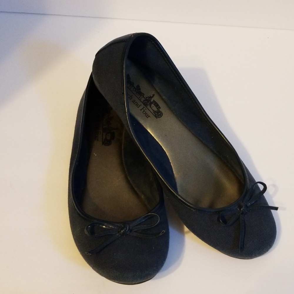 Coach coach and four canvas slip on shoes